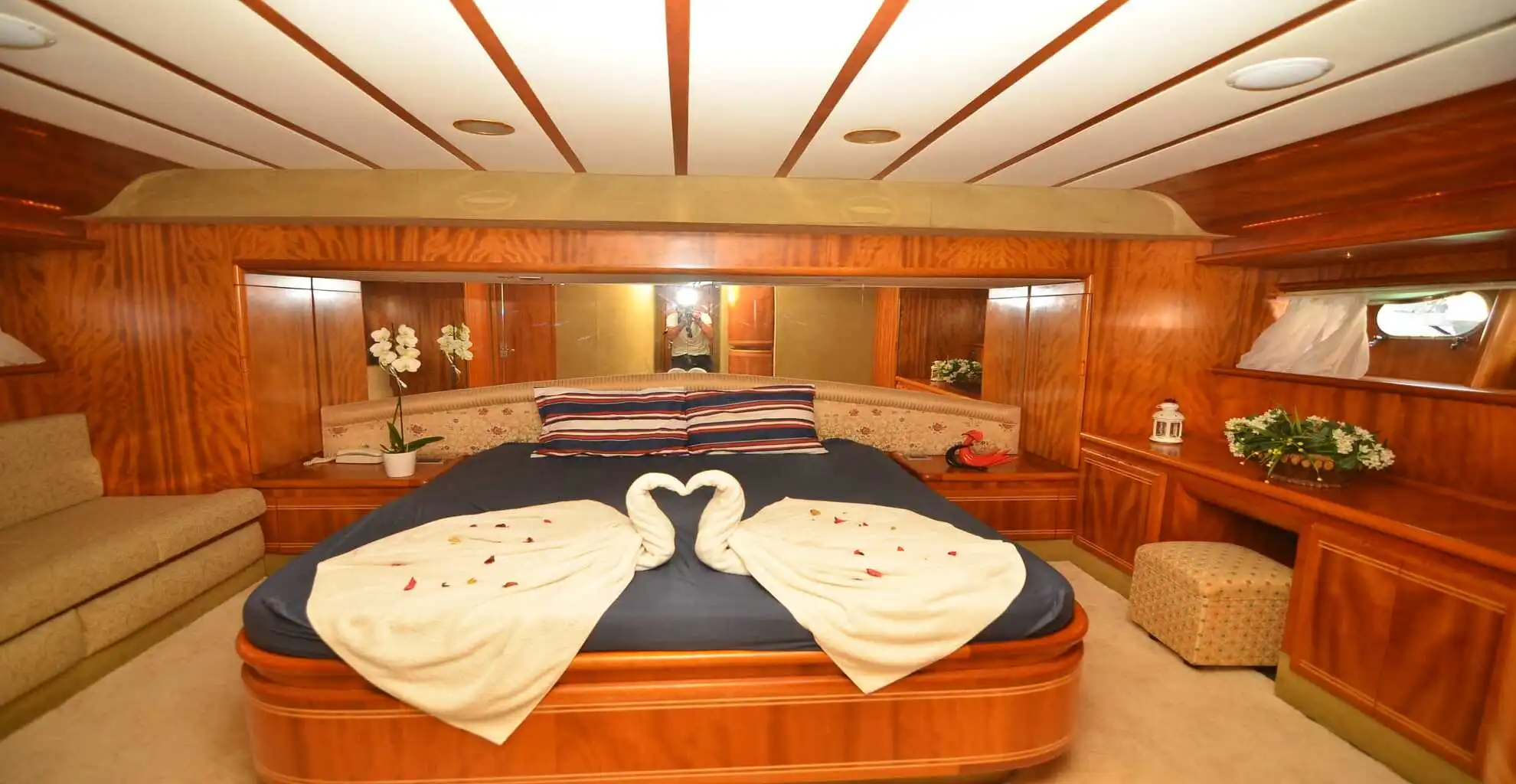 YACHT VİP EMRE